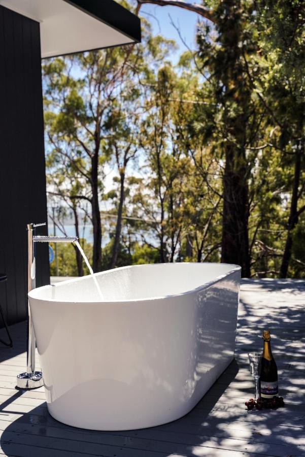 Blyth Retreat, Bruny Island Villa Simpsons Bay Екстериор снимка