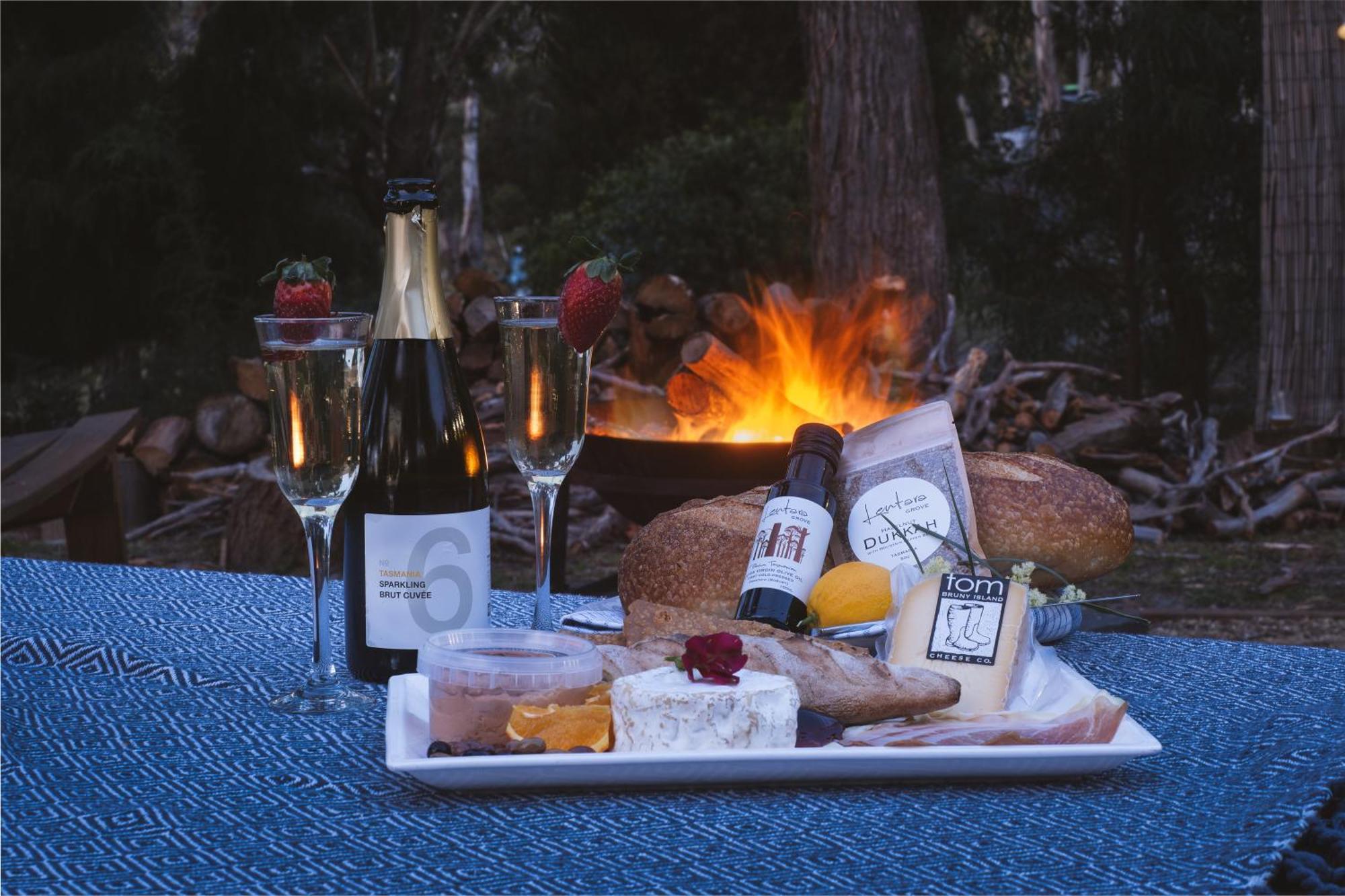 Blyth Retreat, Bruny Island Villa Simpsons Bay Екстериор снимка
